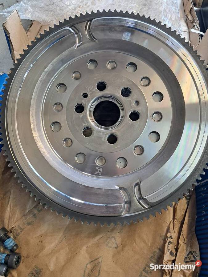 KOMPLETNE SPRZEGŁO Z DWUMASĄ SACHE osobowe świętokrzyskie Połaniec