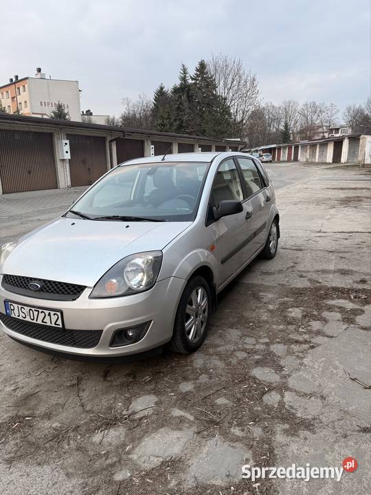 Ford Fiesta 14 TDCI 2008 r CD Jasło