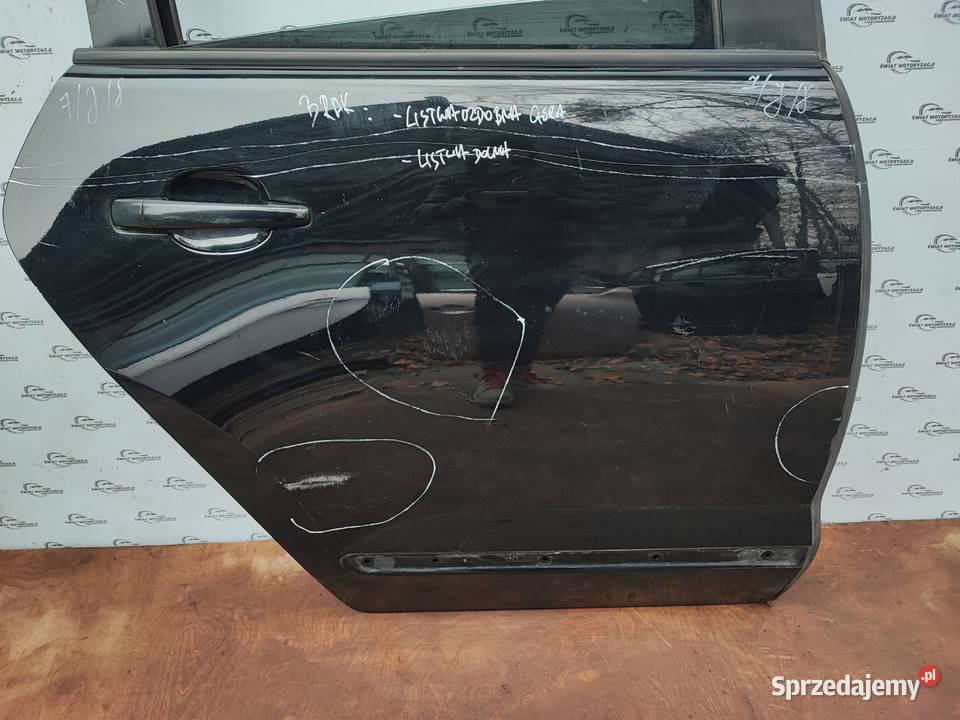 PEUGEOT 3008 11r drzwi prawe tył 50 mikronów osobowe Części samochodowe Kielce sprzedam