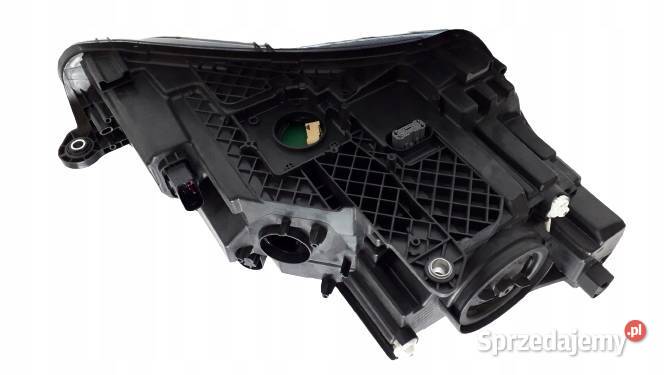 LAMPA LEWA PRZÓD XENON SKODA SUPERB III EU
