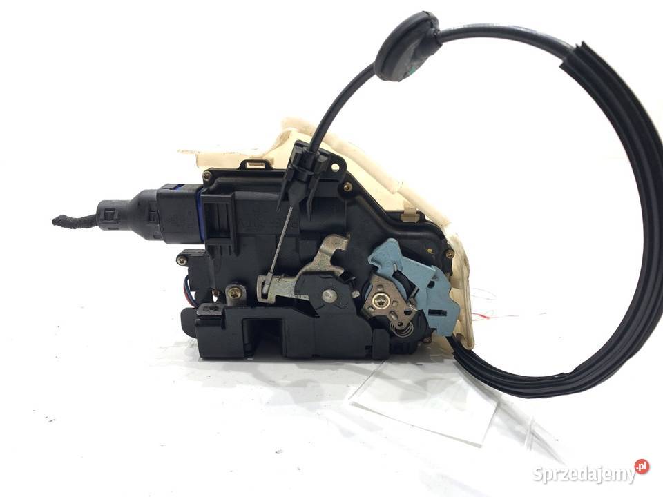 ZAMEK DRZWI PRAWY PRZÓD VW GOLF V Hatchback 0310 osobowe