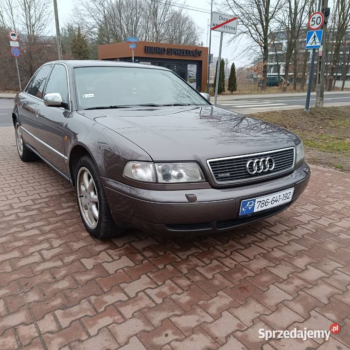 Audi A8 D2 37 1999 r V8 LPG Quattro Zadbany Warszawa