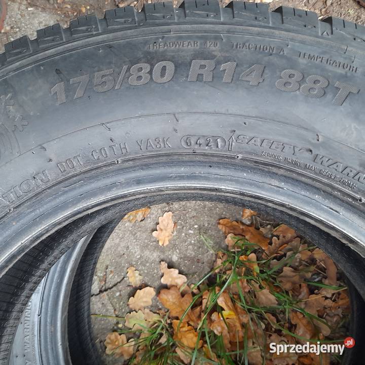 Komplet opon zimowych Kumho Solus ha31 17580R14 Kożuchów