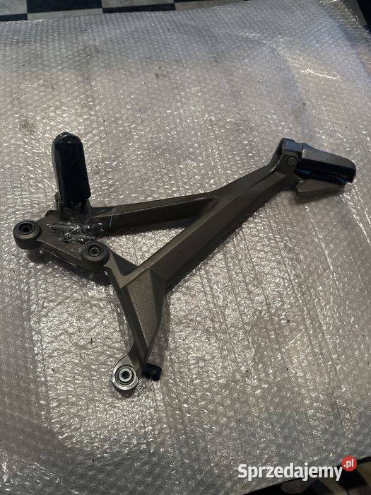 Aprilia shiver 750 set prawy kompletny V119