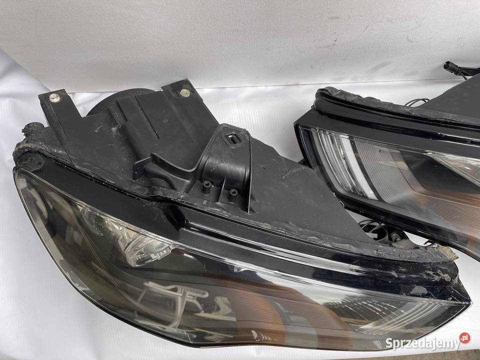 AUDI A3 8V0 KOMPLET LAMP osobowe wielkopolskie Ostroróg sprzedam