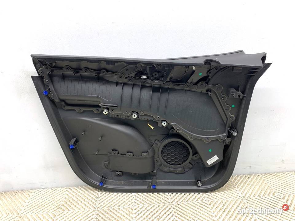 BOCZEK DRZWI PRAWY PRZÓD OPEL MERIVA B Minivan Tapicerki samochodowe sprzedam