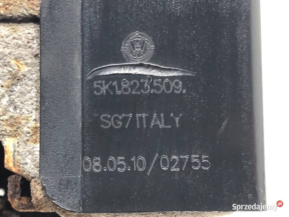 ZAMEK MASKI PRZÓD VW GOLF VI Kombi 5K1823509 osobowe podkarpackie