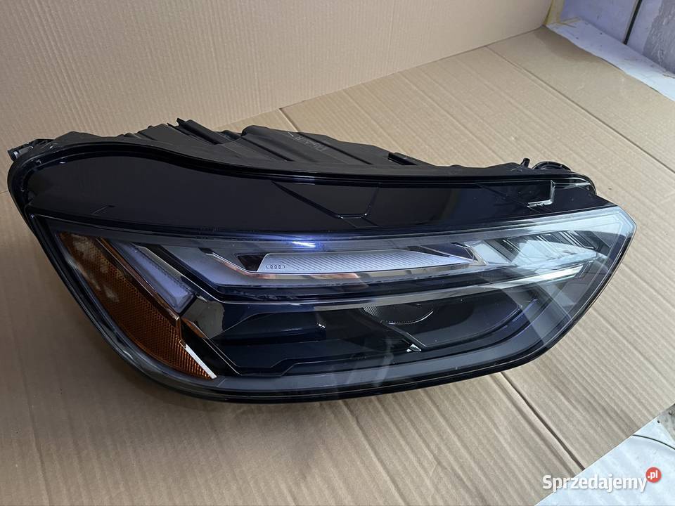 Lampa prawa Audi Q5 80A fullled polift Białystok