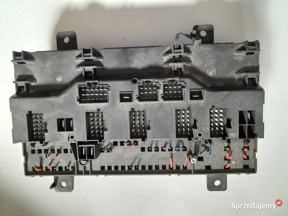 VOLVO FH PŁYTA BEZPIECZNIKÓW 20476480P01 wyposażenie elektryczne pomorskie Mojusz