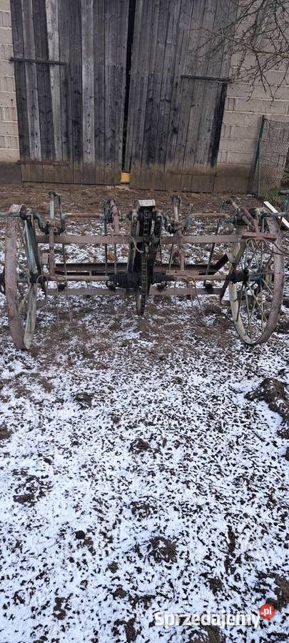 Stara Przetrząsarka do siana figaczka Gadów