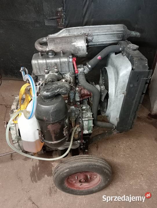 Silnik ursus c330 silnik wyjęty z wózka Pozostałe wielkopolskie