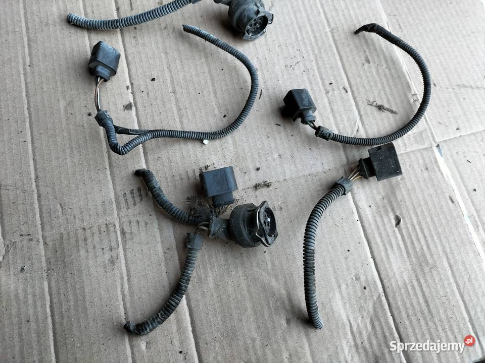 AUDI A38L A3 8L WTYCZKA KOSTKA WIĄZKA LAMPY Kamień-Kolonia