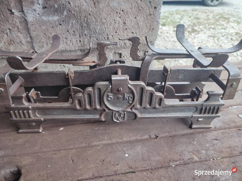 Stara żeliwna waga szalkowa Dulcza Wielka