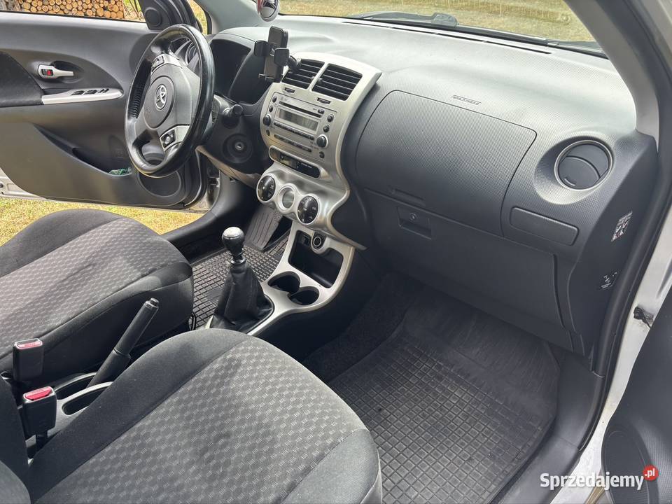 Toyota urban cruiser manualna Urban Cruiser Stąporków