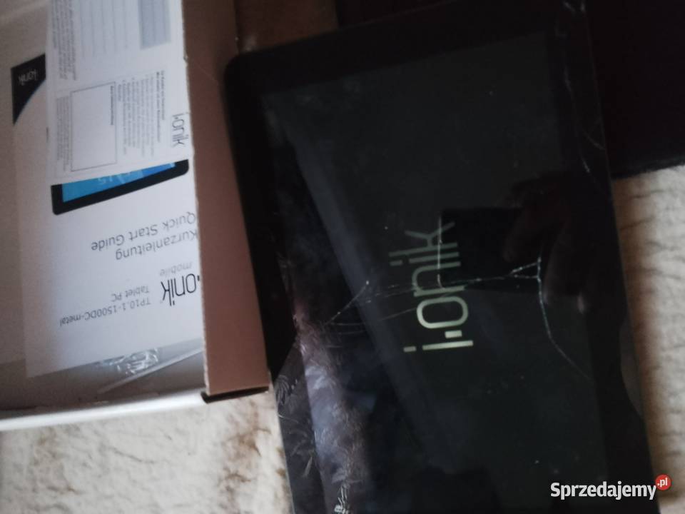Tablet IONIK 101 z klawiatura uszkodzony Legnica