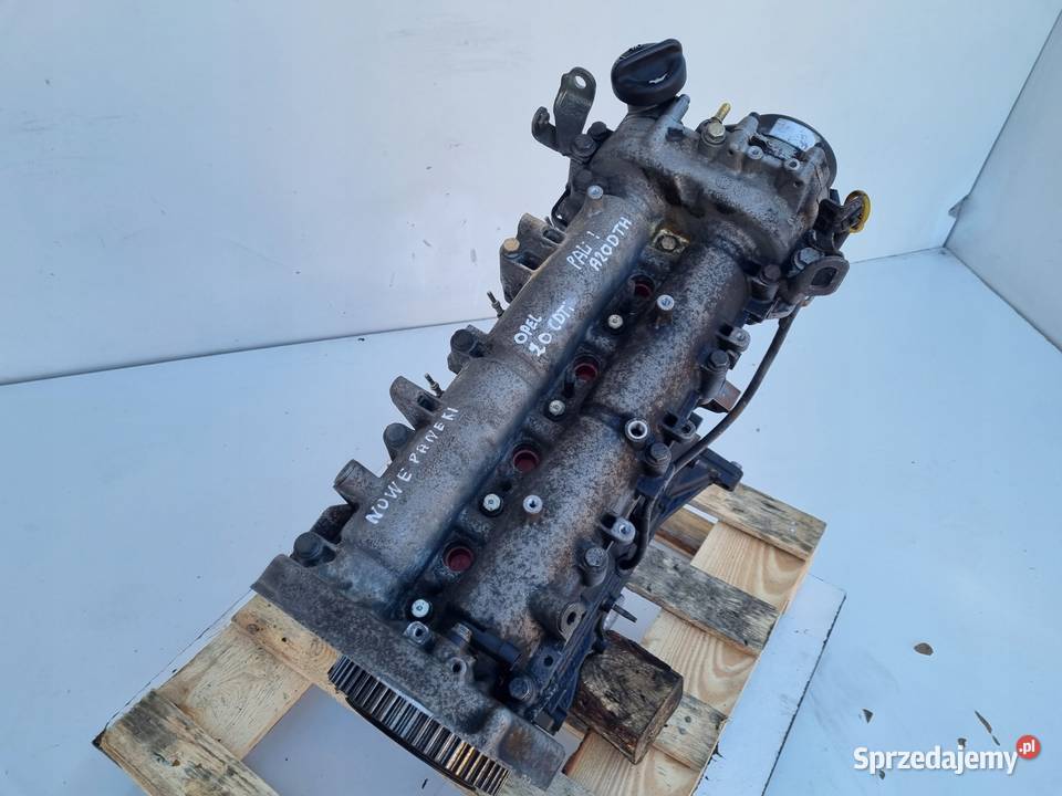 SILNIK PRZEGLĄDZIE Opel Zafira C 20 CDTI 160 osobowe Części samochodowe Janów