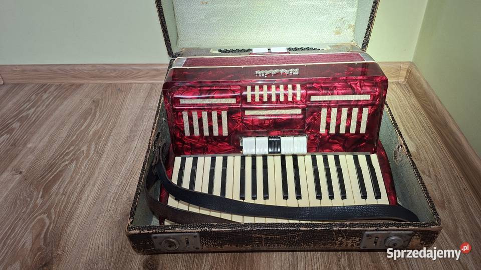 Akordeon Weltmeister 80basów futerał Rybnik