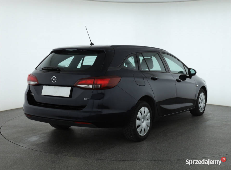 Opel Astra 16 CDTI 81KM
