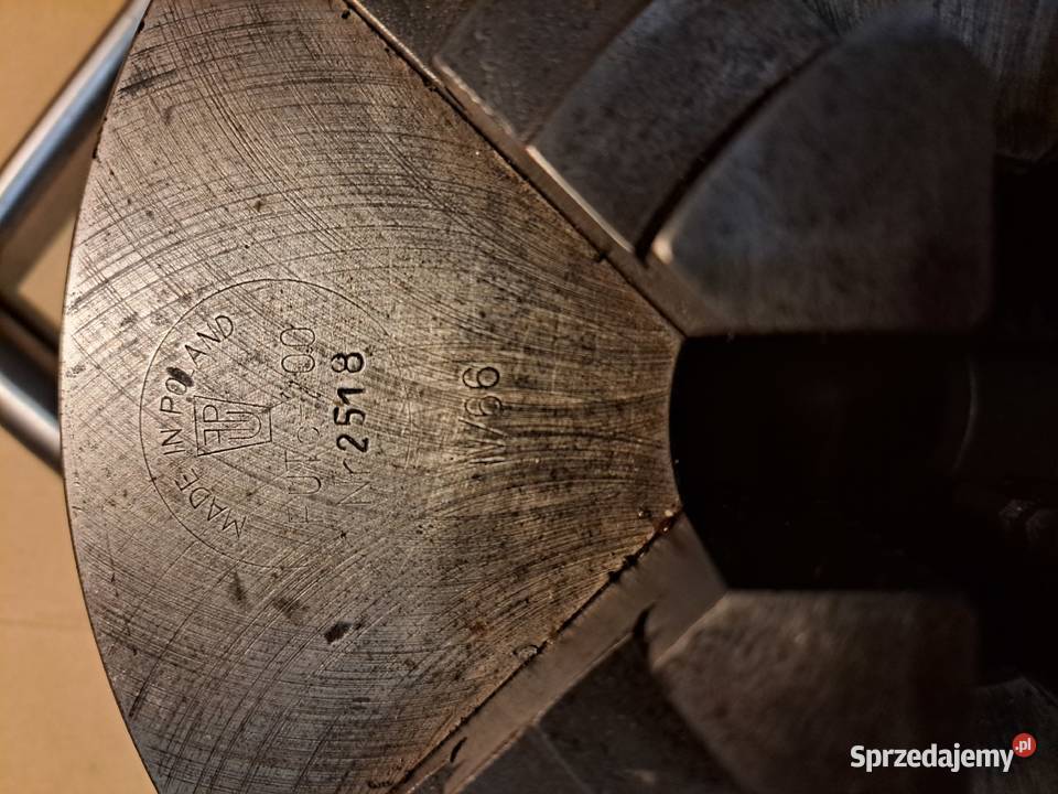 Uchwyt tokarski fi200 czteroszczękowy Tarnów