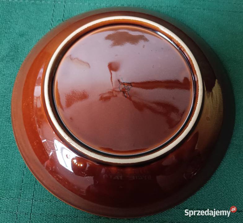 Głęboki brązowy talerz porcelit fabryka w Zbylitowska Góra