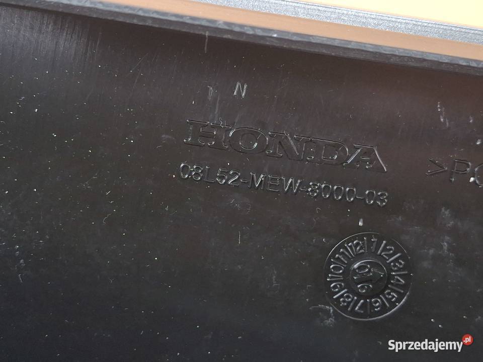 HONDA NT700V NT 700 V POKRYWA OSŁONA KUFRA PRAWA Bieleń