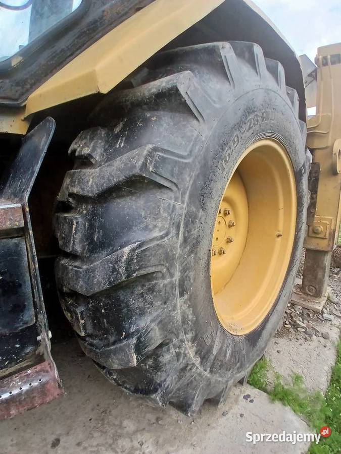 Sprzedam koparko ładowarkę Cat 428b Hołuczków