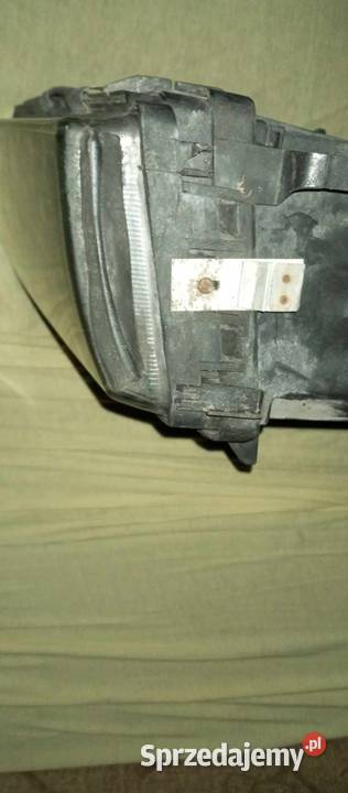 Lampa prawa bmw e36 soczewka Wielka Wieś