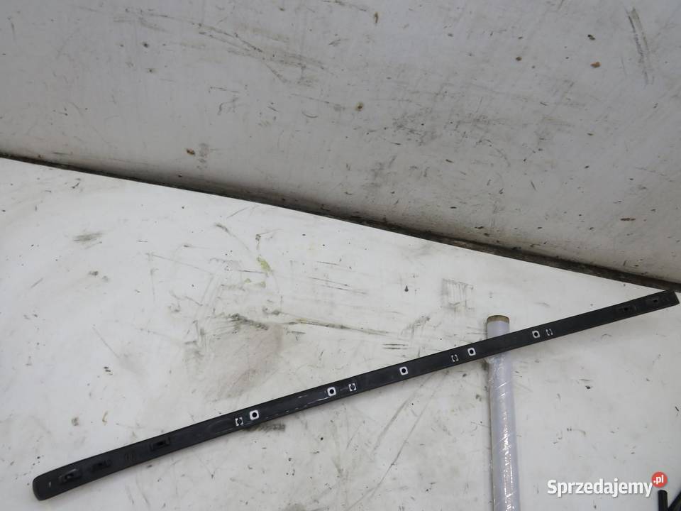 RELING DACHOWY PRAWY HYUNDAI IX35