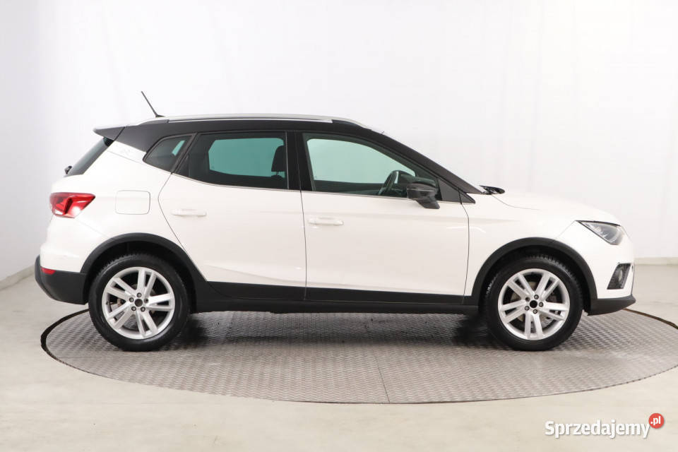 Seat Arona 10 TSI elektryczne szyby