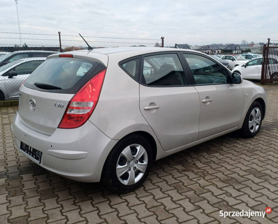 Hyundai i30 Niski przebieg 78000 Serwisowany ASO gniazdo AUX Suchorzew sprzedam