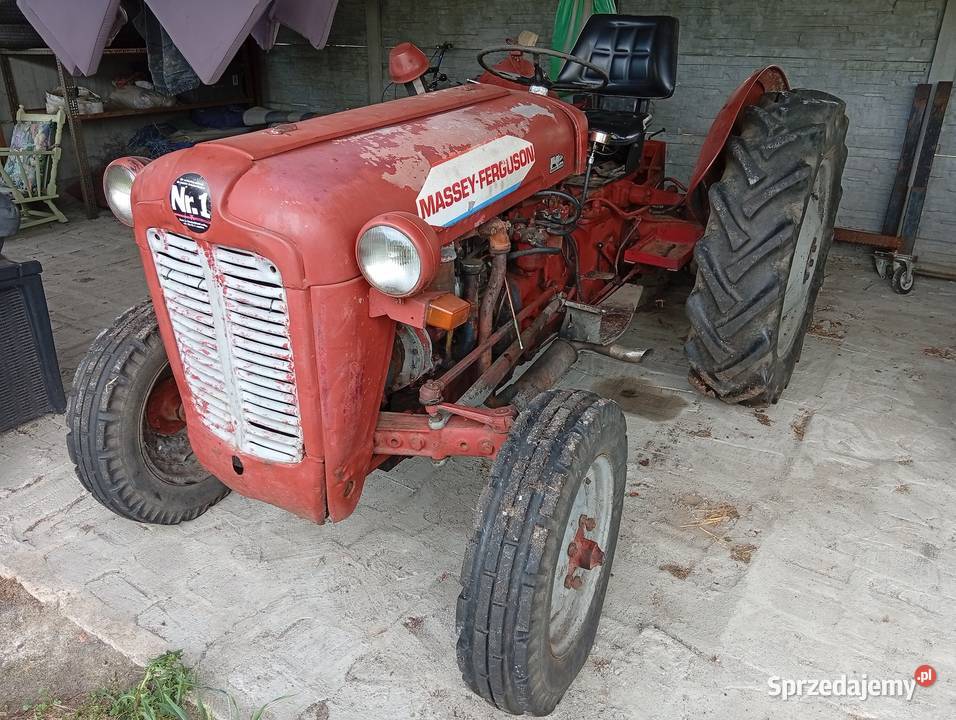 Massey Ferguson 35 IMT stary ciągnik rolniczy