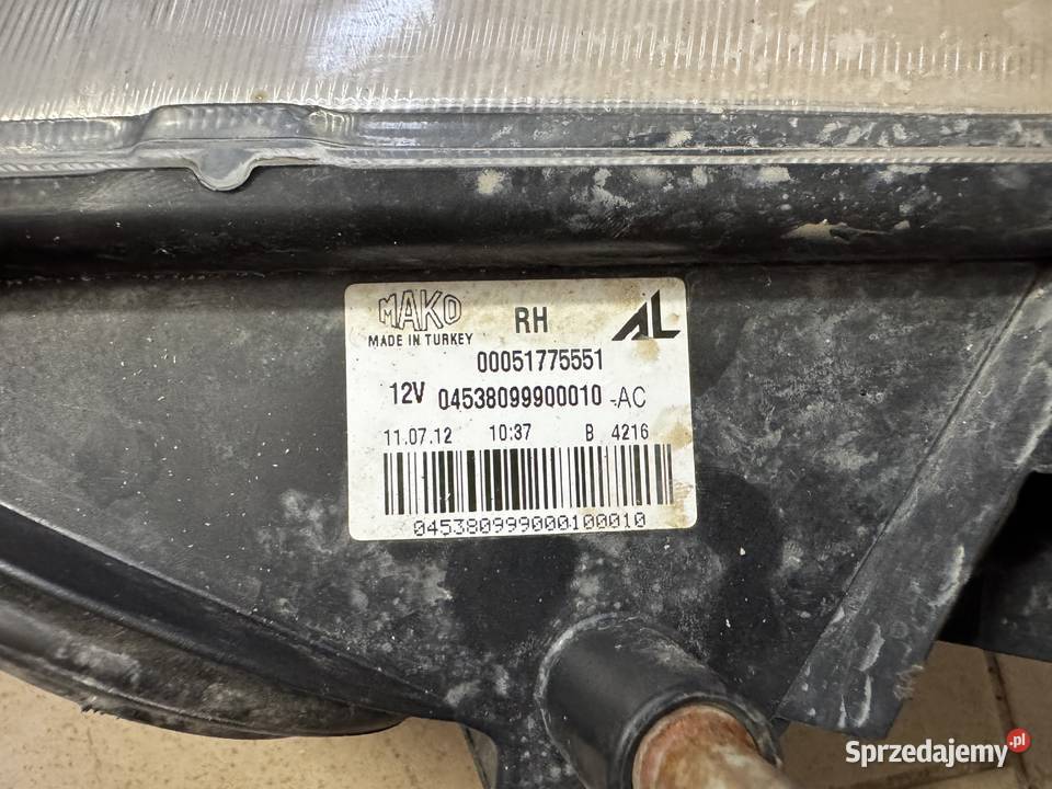 Halogen przedni prawy Fiat Bravo II Lampy przeciwmgielne Kąty Wrocławskie