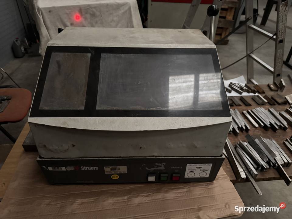 Przecinarka metalograficzna Struers Labotom3 z Bydgoszcz