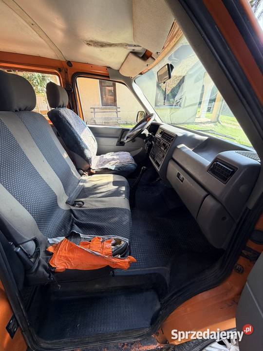 Volkswagen T4 z paką 1993 Auto użytkowe budowa Krasna