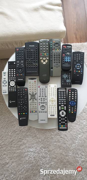 Piloty do TV i innych odbiorników okazja Mrągowo Piloty