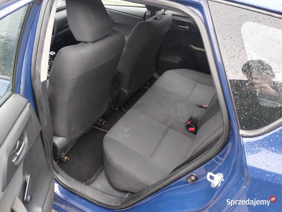 Toyota Auris 133 benz LPG przeb 271320 Łódź