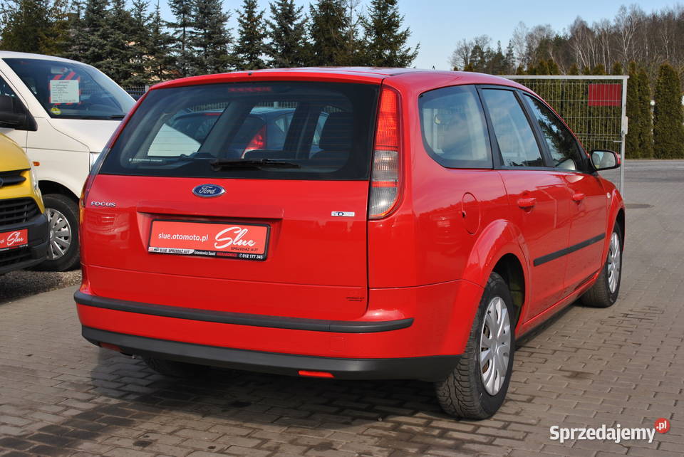 Ford Focus Kombi Czerwony Klimatyzacja Centralny komputer pokładowy Sierakowice