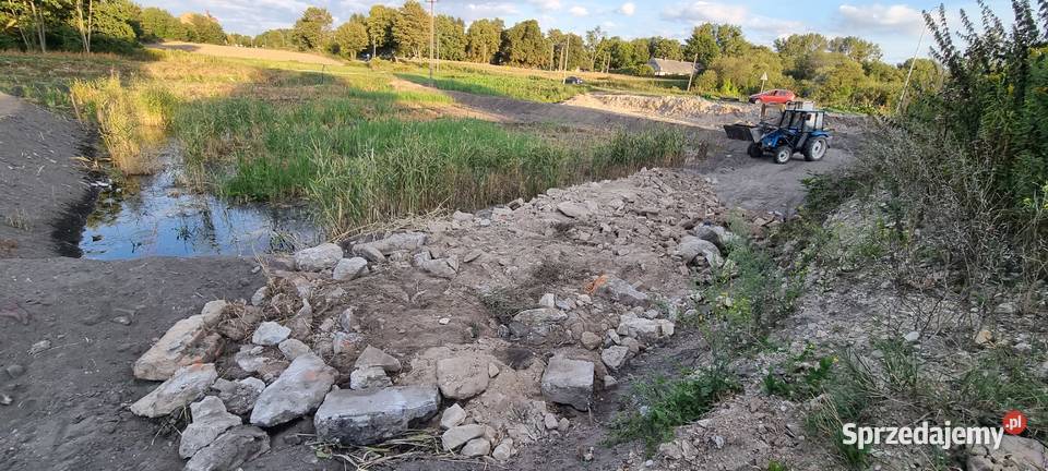 Usługi koparka wywrotką laweta mala Mełgiew