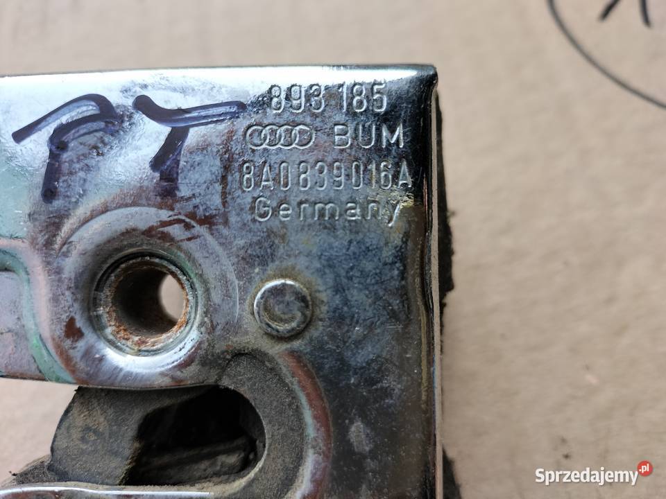 Audi 80 B4 ZAMEK DRZWI PRAWY TYŁ TYLNY Motoryzacja Kamień-Kolonia sprzedam