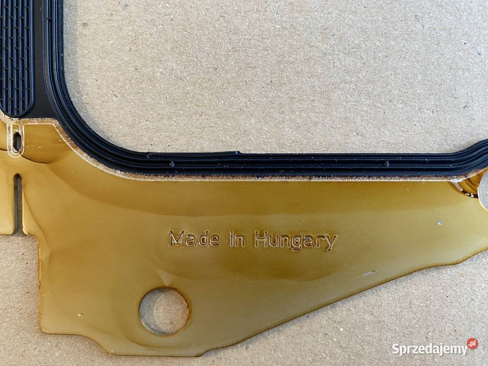 Uszczelka misy oleju silnika Case Holland Steyr Białystok