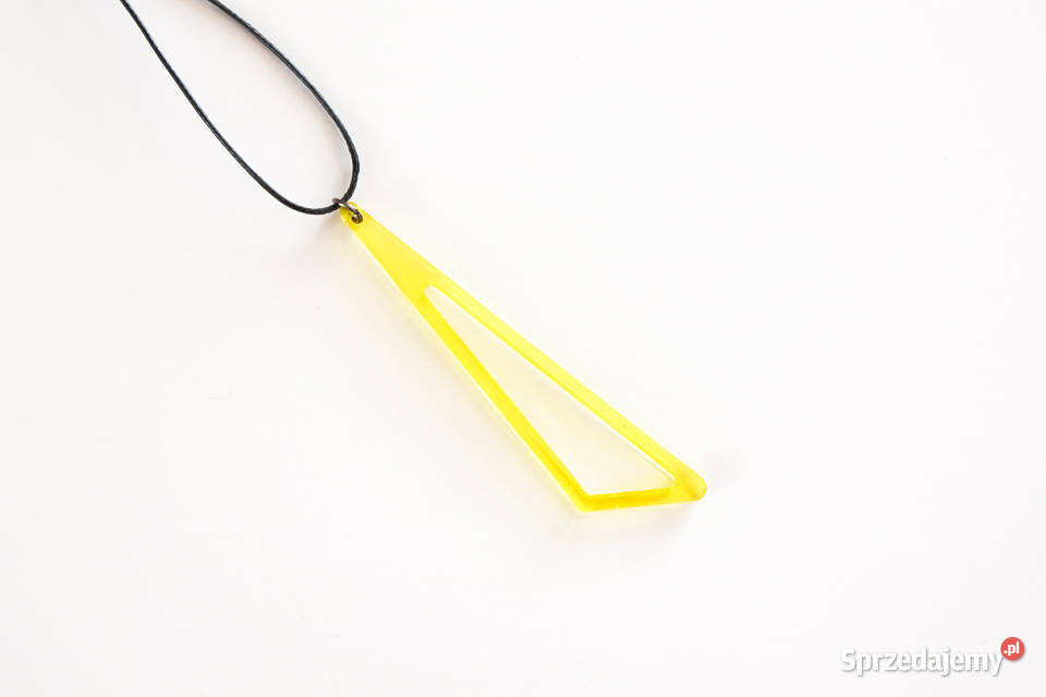 Żółty wisiorek trójkąt z żywicy epoksydowej z Warszawa sprzedam