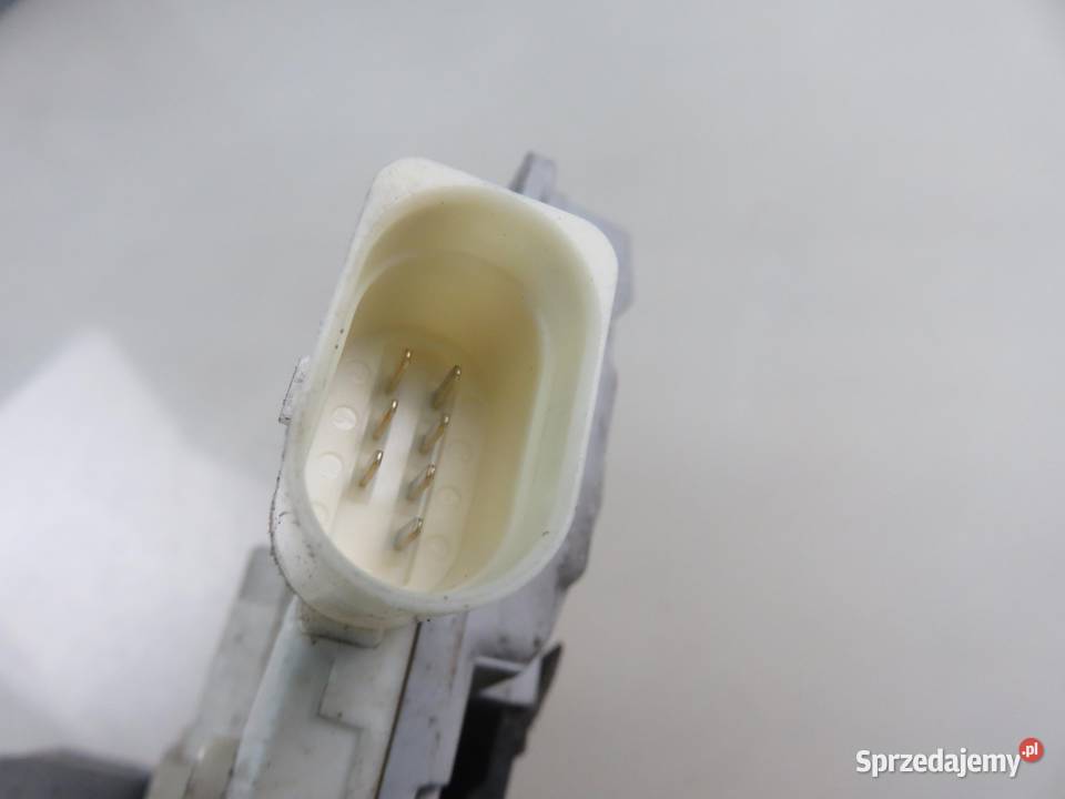 ZAMEK PRAWY PRZEDNI VW PASSAT B6 Variant 3C5