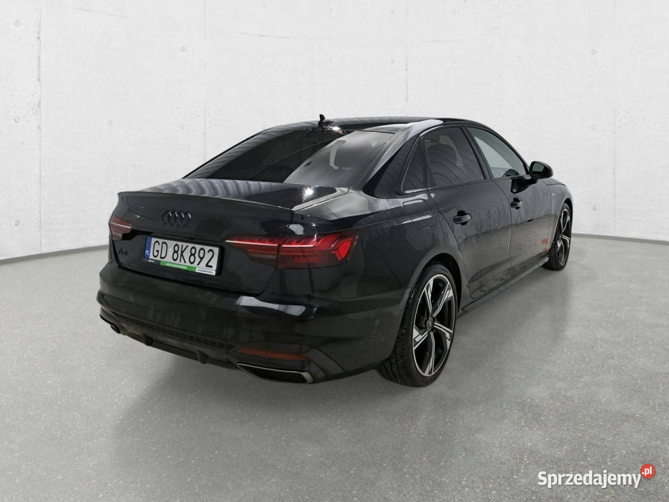 Audi A4 Limousine B9 2015 Komorniki sprzedam