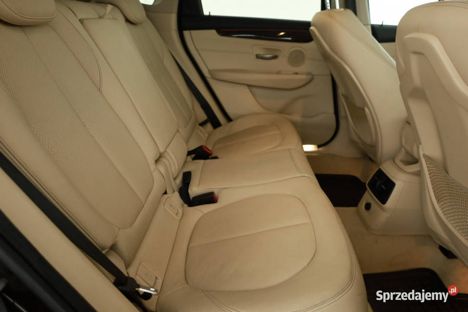 BMW 2 Active Tourer 220d Active Tourer 1995cm3 Piaseczno