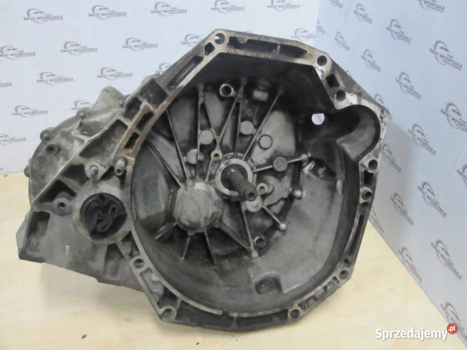 RENAULT MEGANE 15 DCI 13R K9K636 110 158 TL4055 świętokrzyskie sprzedam