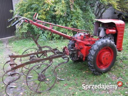 Ciągnik rolniczy DZIK 2 z oprzyrządowaniem Rybnik