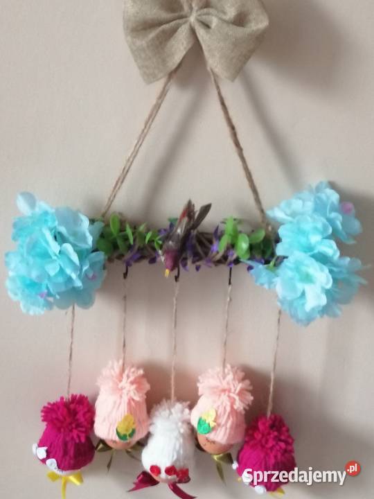 Zawieszka wielkanocna z jajek w czapeczkach śląskie Katowice