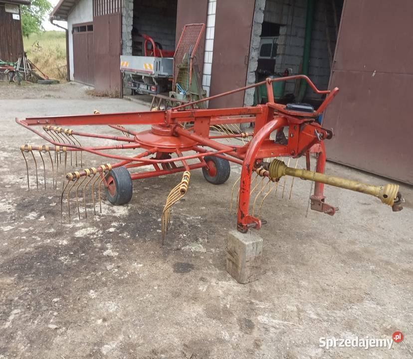 Zgrabiarka karuzelowa Niemeyer RS 330D Super