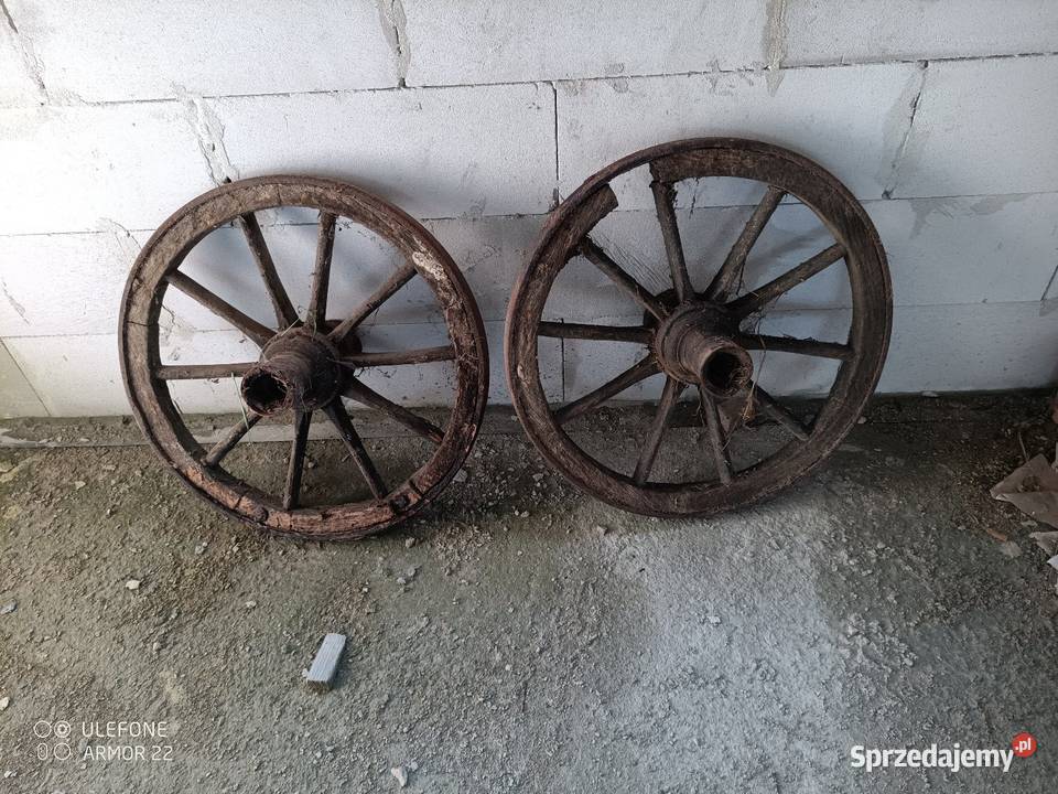 Stare koła narzędzia rolnicze Pozostałe