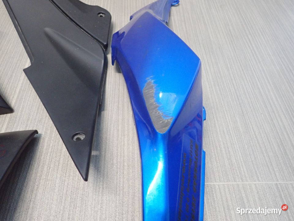 Boczek Owiewka Osłona Kawasaki ZX 650 NINIA ZXR
